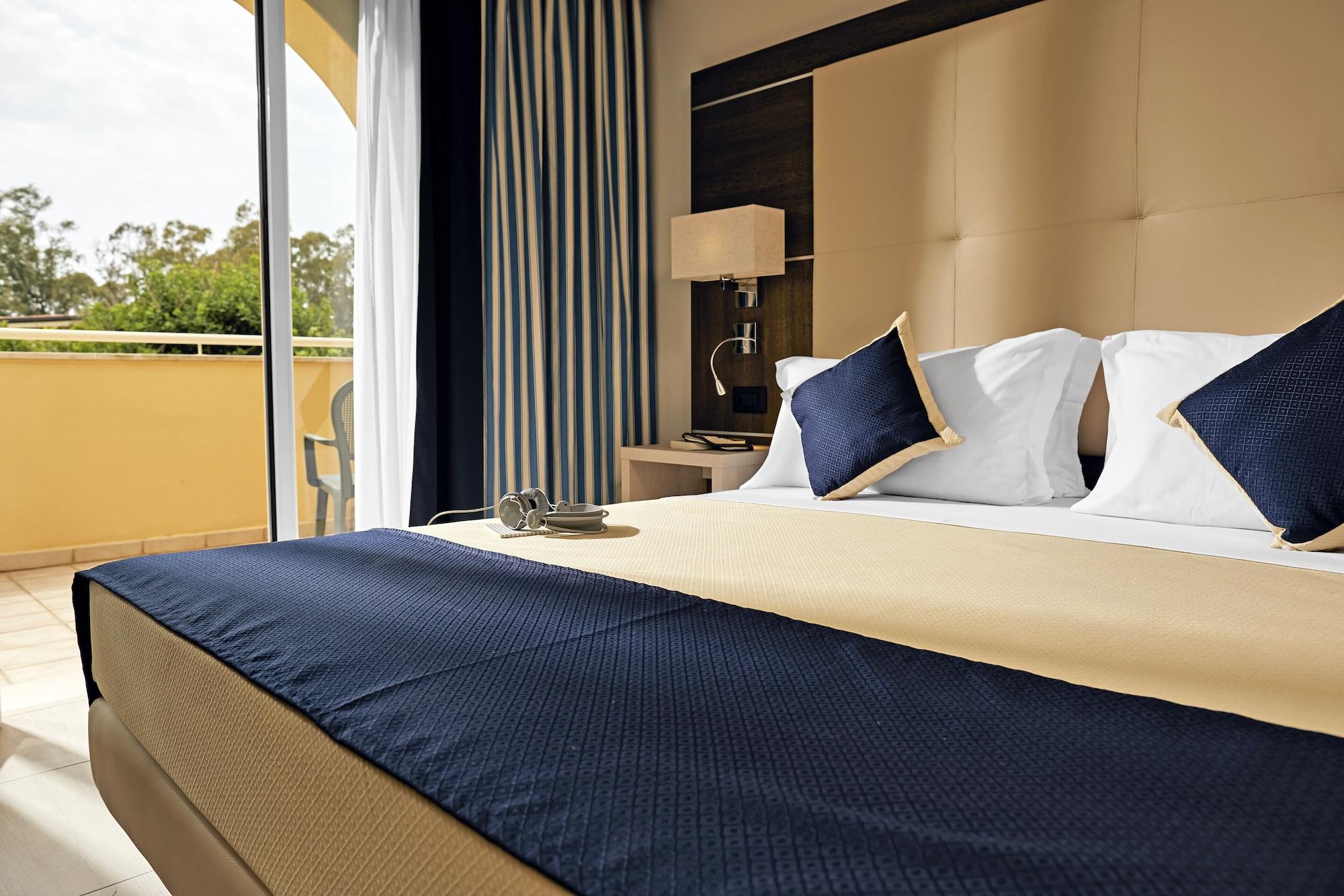 Tui Magic Life Calabria Hotel Pizzo  Buitenkant foto