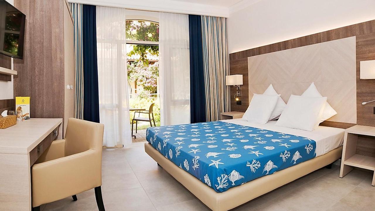 Tui Magic Life Calabria Hotel Pizzo  Buitenkant foto