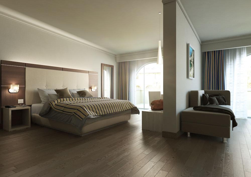 Tui Magic Life Calabria Hotel Pizzo  Buitenkant foto